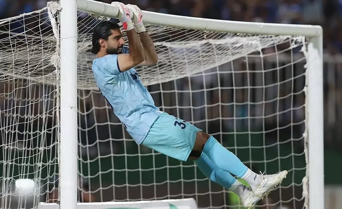 تمجید ساپینتو از دروازه&zwnj;بان استقلال