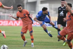 تصمیمات جنجالی داور در بازی استقلال &ndash; پادیاب تأیید شد