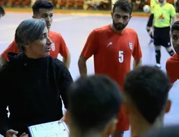 سه بازیکن از لیست تیم ملی خط خوردند؛ شمسایی: پیراهن تیم ملی برای هیچ بازیکنی گارانتی نیست