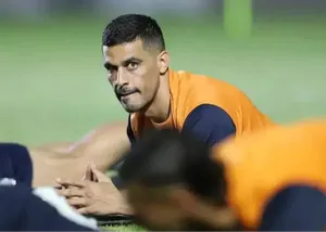 علی نعمتی در رادار پرسپولیس؛ احتمال بازگشت مدافع ملی&zwnj;پوش به جمع سرخ&zwnj;ها