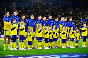 یک اتفاق عجیب در فیفادی/ اردوی اوکراین را دزد زد