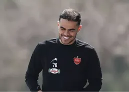 مصدومیت اورونوف پایان یافت