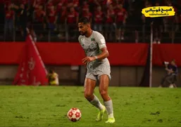 مهاجم سابق پرسپولیس قراردادش با آویسپا فوکوکا را تمدید کرد