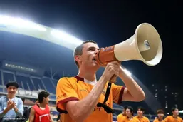 دبیر سازمان لیگ: جمپو و آسانی می&zwnj;توانند برای استقلال بازی کنند؛ اوریه اجازه بازی برای پرسپولیس را نداردک؛ سقف بودجه را دور زدند