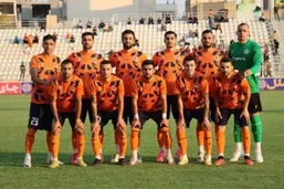 سرنوشت صعود به لیگ برتر در دست تیم جنجالی!