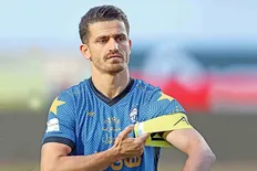 تصویر خبر ادای احترام AFC به وریا غفوری | پوستر ویژه کنفدراسیون فوتبال آسیا برای تولد ۳۸ سالگی کاپیتان سابق استقلال