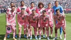 عکس تیمی باشگاه فوتبال اینتر میامی با لباس صورتی