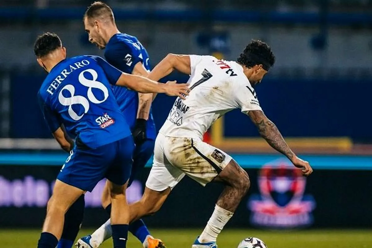 اللهیار صالح 