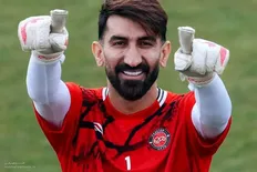 علیرضا بیرانوند، دروازه&zwnj;بان هاکی شد