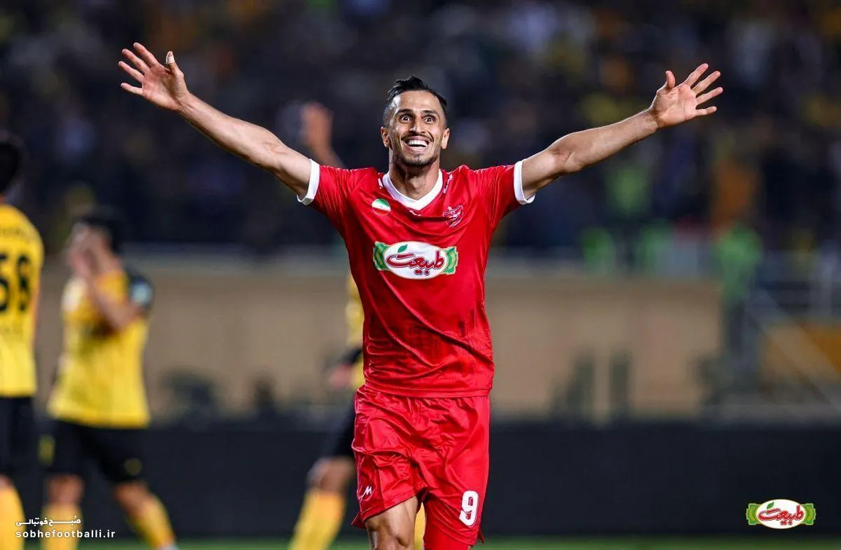 شادی پرسپولیسی ها بعد از شکستن رکورد 4 ساله