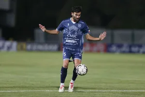 گل اول چادرملو مقابل پرسپولیس توسط سیروس صادقیان