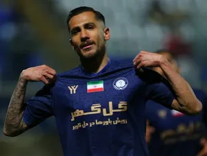 بیوگرافی مهدی تیکدری بازیکن جدید پرسپولیس؛ از راور تا تهران؛ مهدی تیکدری، گران&zwnj;ترین مدافع تاریخ لیگ برتر