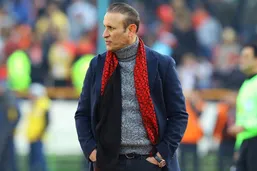 یحیی گل&zwnj;محمدی پرده برداشت: جادوگر پیش از بازی صنعت نفت گفت دقیقه ۴۳ پنالتی می&zwnj;گیرید &ndash; و همین شد!