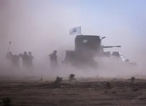 حمله هوایی آمریکا به پایگاه الحشد الشعبی در موصل