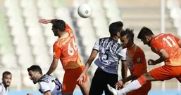 حادثه هرمزگان یک بازی لیگ&zwnj; یک&zwnj; را عقب انداخت