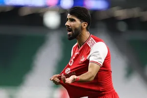 بشار رسن منتظر پیشنهاد پرسپولیس؛ بازگشت هافبک محبوب عراقی جدی شد؟