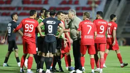 تداوم پسرفت باشگاه ها تحت مدیریت فدراسیون ۵ ستاره؛ همچنان &laquo;یک+یک&raquo;