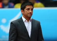 تصویر خبر علیرضا دبیر حمله به فغانی را تکذیب کرد