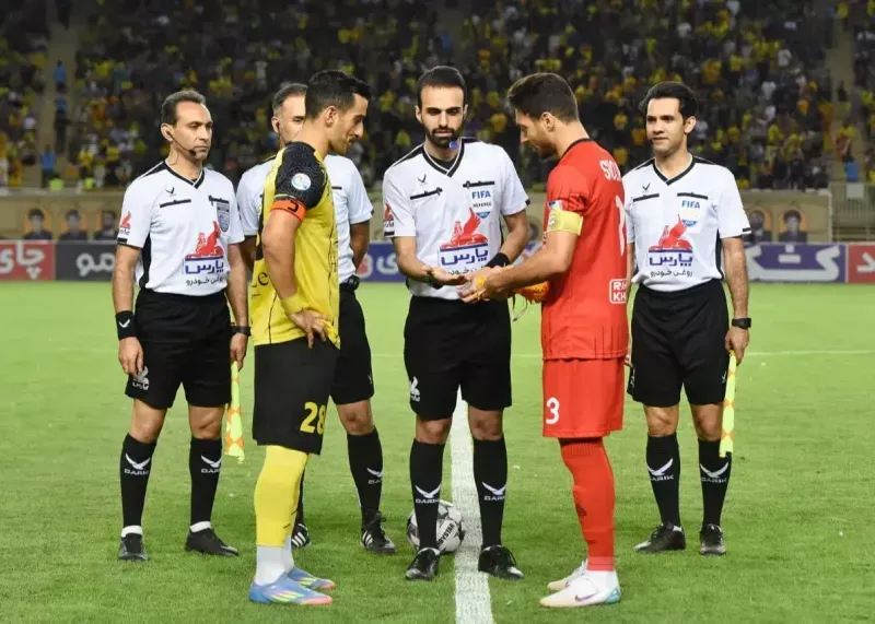 تراکتور با شکست سپاهان به صدر جدول رفت!