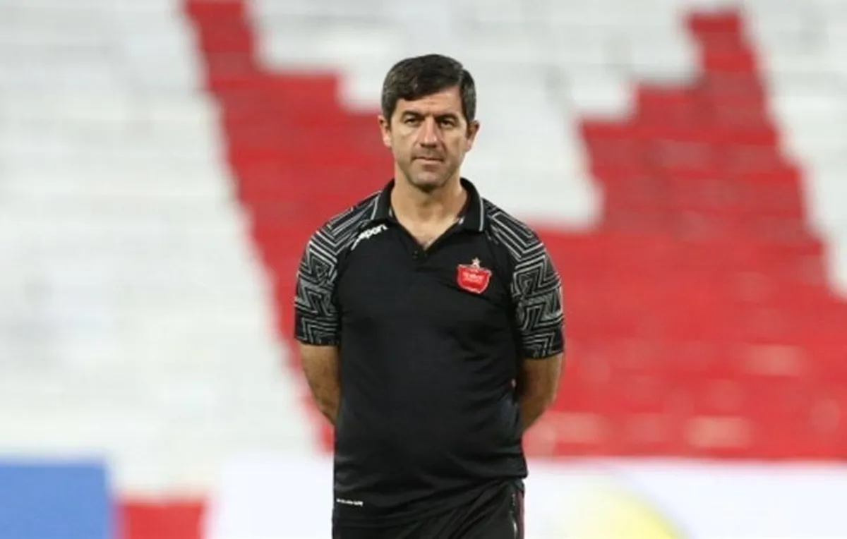 باقری سرمربی پرسپولیس در بازی با تراکتور