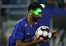 برخی از بازیکنان استقلال خوزستان با تاکسی اینترنتی کار می&zwnj;کنند