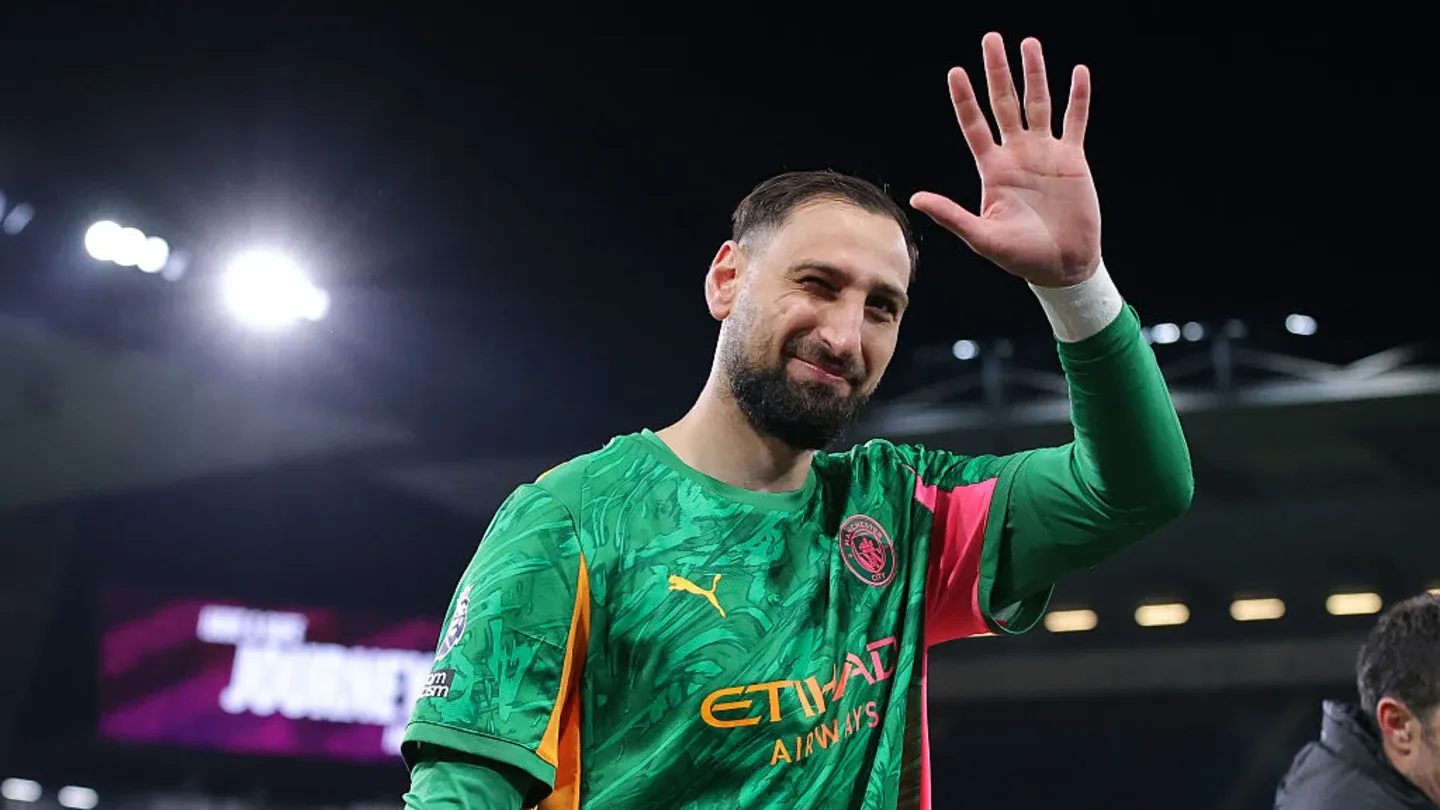 جانلوئیجی دوناروما دروازه بان منچستر سیتی