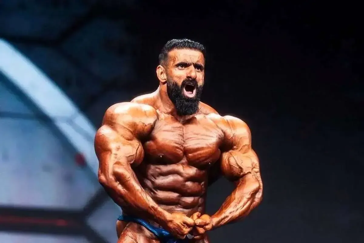 چه سرقتی از هادی چوپان؛ طلا و ۴۰ میلیارد تومان پول نقد!