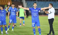 کاناوارو عاشق سبک رستم آشورماتوف؛ آبی‌ها با ۵۰۰ هزار دلار قهرمان خود را می‌بازند؟