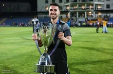 تصویر خبر جانشین آلوز در تراکتور مشخص شد؛ هافبک اروپایی خرید جدید تراکتور