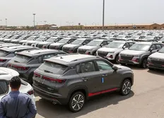 تصویر خبر نتایج قرعه&zwnj;کشی خودرو&zwnj;های وارداتی اعلام شد؛ به سامانه یکپارچه خودرو&zwnj;های وارداتی مراجعه کنید