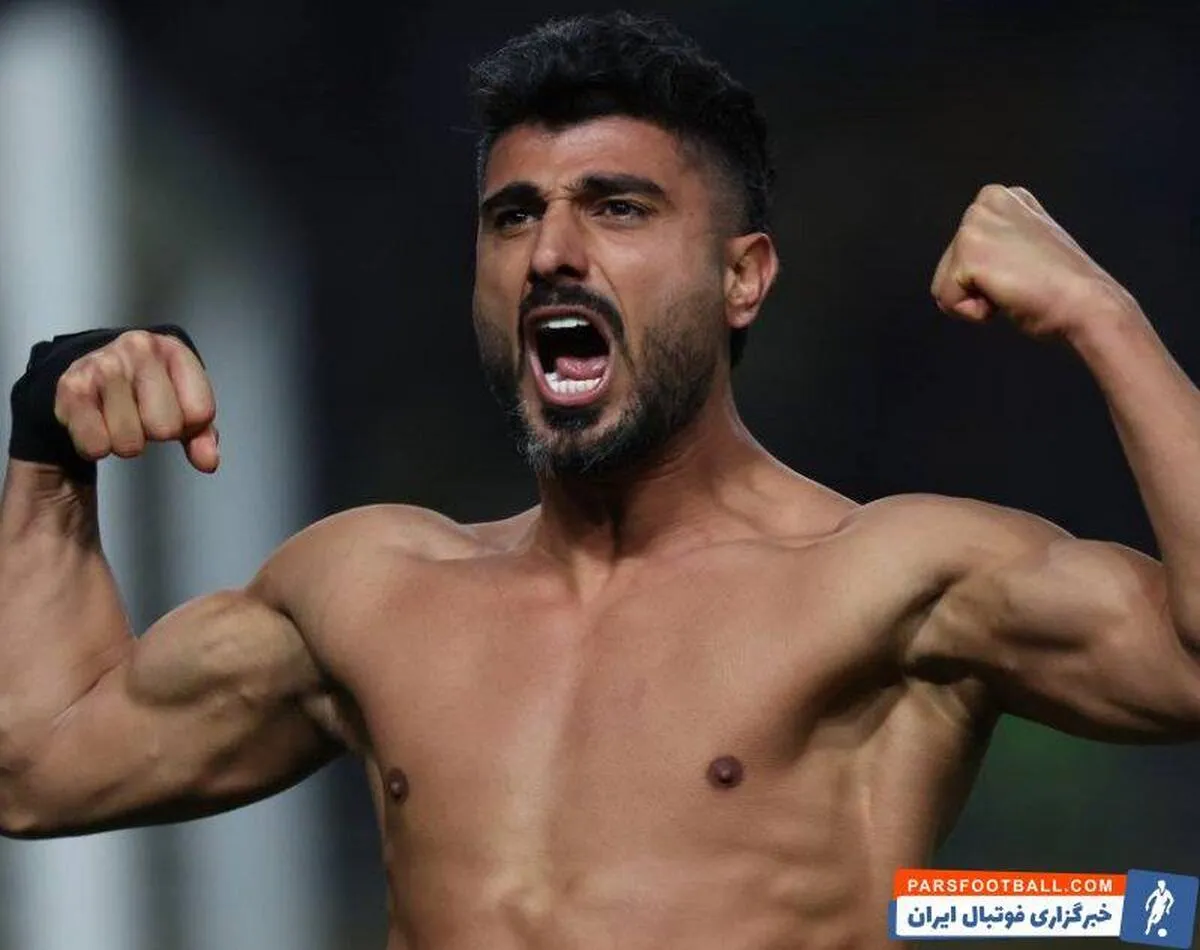 متلک اسیدی میلاد زکی پور به کمیته انضباطی پس از برد سپاهان مقابل پرسپولیس، سوژه رسانه&zwnj;ها شد