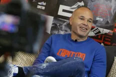 تصویر خبر اینیستا به صحبت&zwnj;های جنجالی یامال درباره رئال مادرید واکنش نشان داد