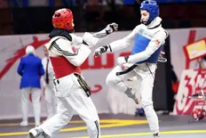 تصویر خبر جنجال دو خواهر تکواندوکار روی آنتن زنده؛ پای ساعی وسط است!