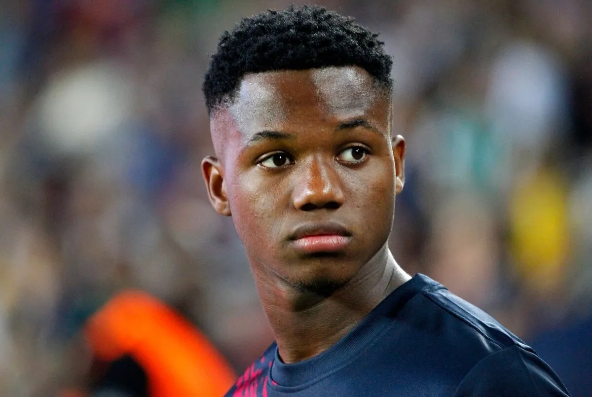 فصل تلخ و تصمیم بزرگ؛ داستانی از نوجوانی آنسو فاتی