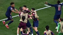 چه فینال یک طرفه&zwnj;ای؛ انریکه برای تکمیل سه گانه اینتر را له کرد؛ طارمی به سرنوشت شهریار گرفتار شد؛ هدیه به یادماندنی پدر به ژانا!