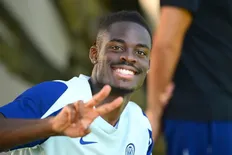 تصویر خبر مدافع ۴۰ میلیون یورویی اینتر، پیشنهاد کریستال پالاس را رد کرد