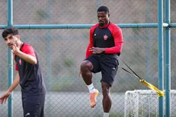 وحید هاشمیان: &laquo;سرژ اوریه آماده بازی در پرسپولیس است&raquo;