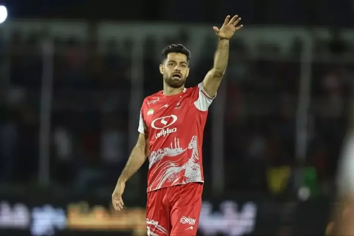 پورعلی&zwnj;گنجی بازی با هوادار را از دست داد