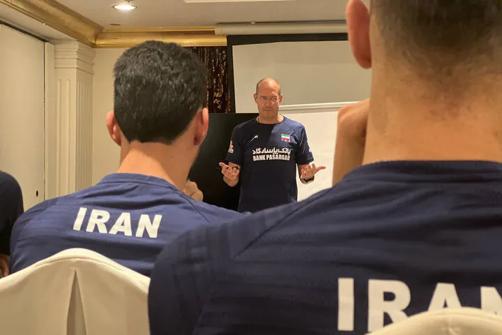 سرمربی تیم ملی والیبال ایران، روبرتو پیاتزا