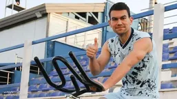 ستاره استقلال که بازی نکرده مصدوم شد | در حال برگشت