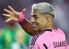 تصویر خبر جایگاه لوییس سوارز در بین بهترین شماره ۹&zwnj;های تاریخ فوتبال از نظر گری لینکر، شیرر و ریچاردز