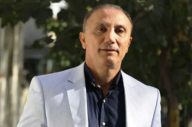 حتی برای تعویض آبدارچی پرسپولیس هم به من زنگ نمی&zwnj;زنند!