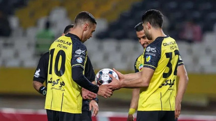 سپاهان در غیاب خارجی&zwnj;ها؛ تیمِ مورایس در غیاب آلوز!