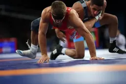 فیلم حرکت زشت و جنجالی کودیف مقابل رحمان عموزاد در پایان مسابقه فینال