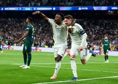 تصویر خبر آرسنال قهرمان، بارسا دوم، رئال به ۴ تا هم نمی&zwnj;رسد!