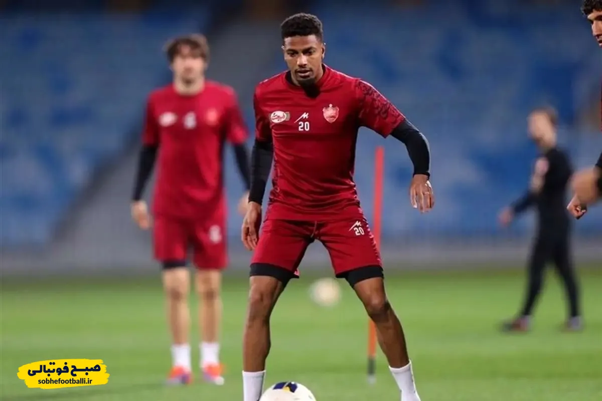فولاد خواستار مدافع مراکشی پرسپولیس شد