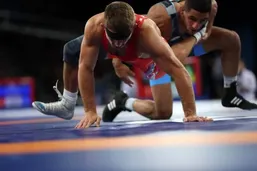 فیلم حرکت زشت و جنجالی کودیف مقابل رحمان عموزاد در پایان مسابقه فینال