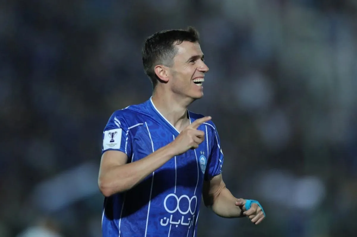 خبر مصدومیت یاسر اسانی تکذیب شد؛ آماده بازی مقابل فولاد