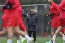 کارتال تمرینات را تعطیل کرد و رفت!