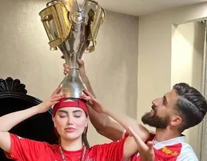 استوری همسر فرشاد فرجی با کوفته تبریزی و اشاره به توافق این مدافع با تراکتور